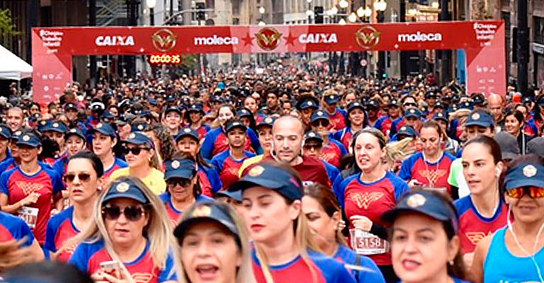 Participantes de corrida de rua | Conheça 5 corridas de rua para encarar 5 km